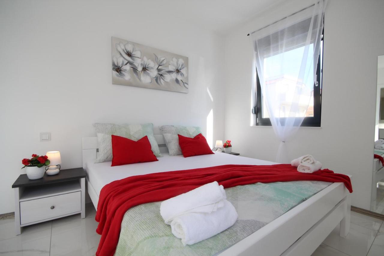 Villa Essenza - Luksuzne Kuce Za Odmor Vodice Buitenkant foto