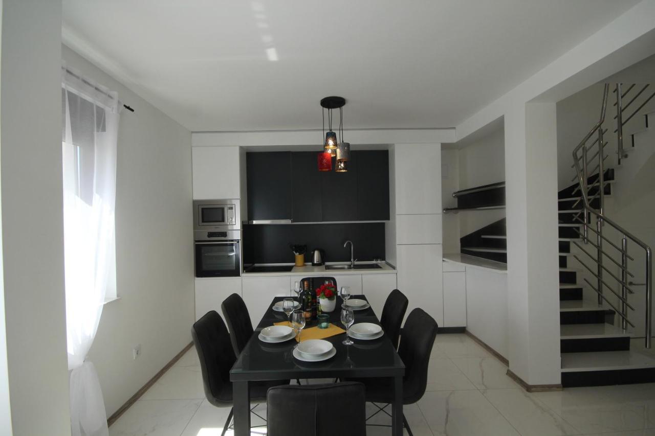 Villa Essenza - Luksuzne Kuce Za Odmor Vodice Buitenkant foto