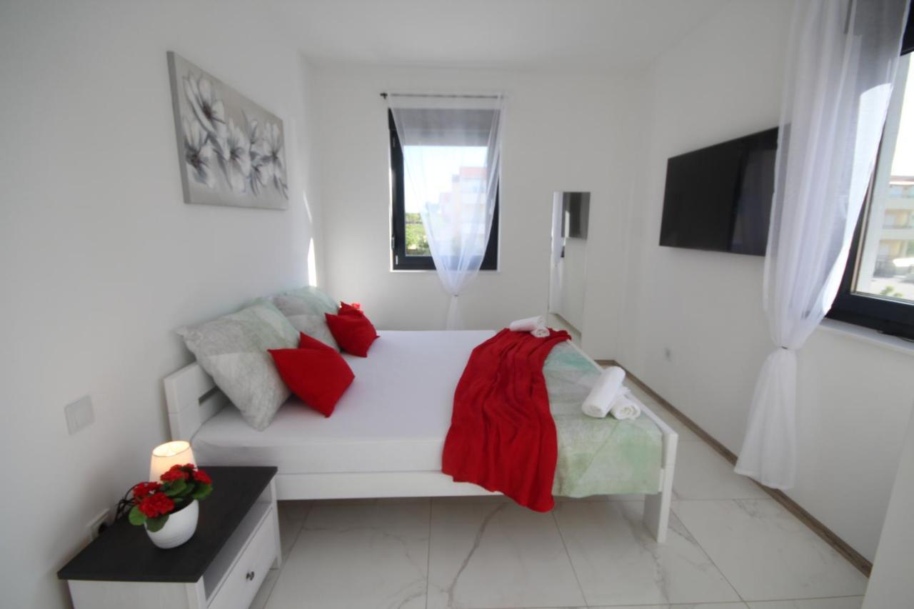 Villa Essenza - Luksuzne Kuce Za Odmor Vodice Buitenkant foto